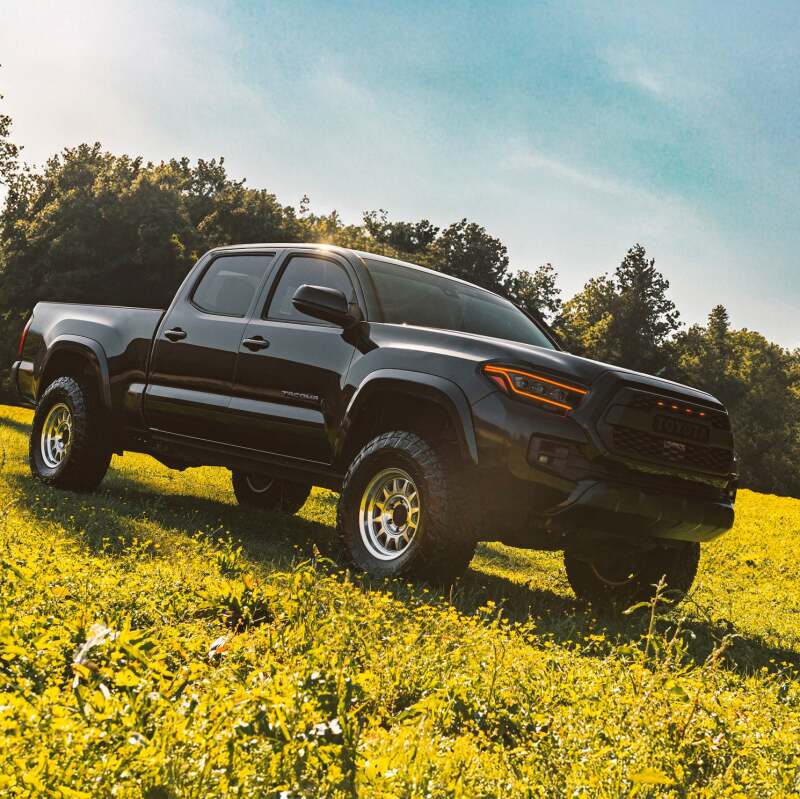 Toyota Tacoma LED Headlights - ORACLE Lighting - Lensless - `16-`23